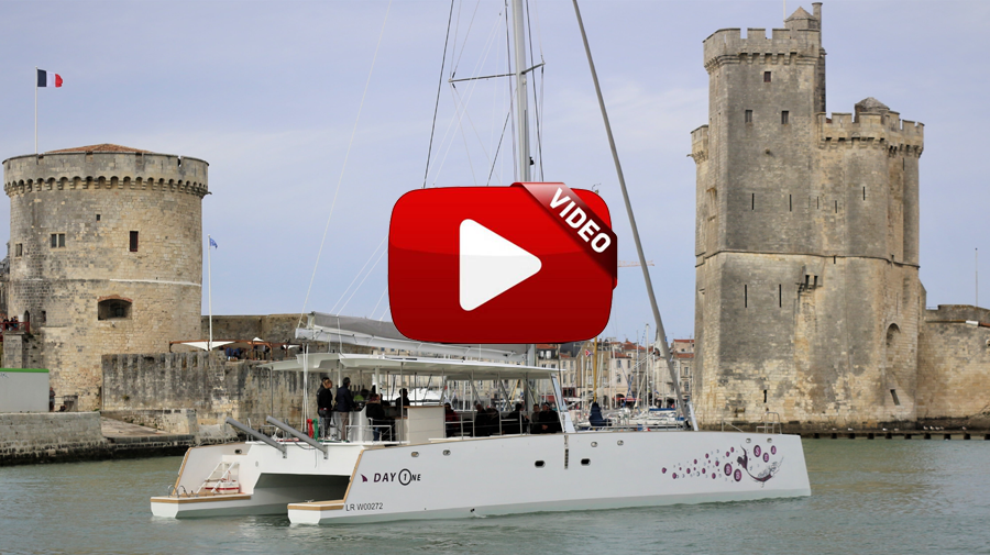 vidéo du wrapping du Day One BB Sea de yacht Concept