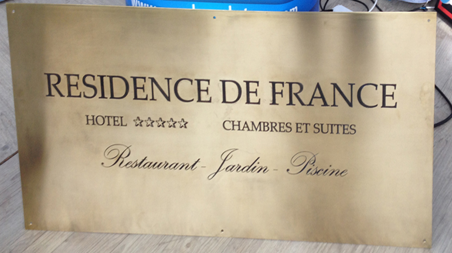 plaque professionnelle hotel la rochelle